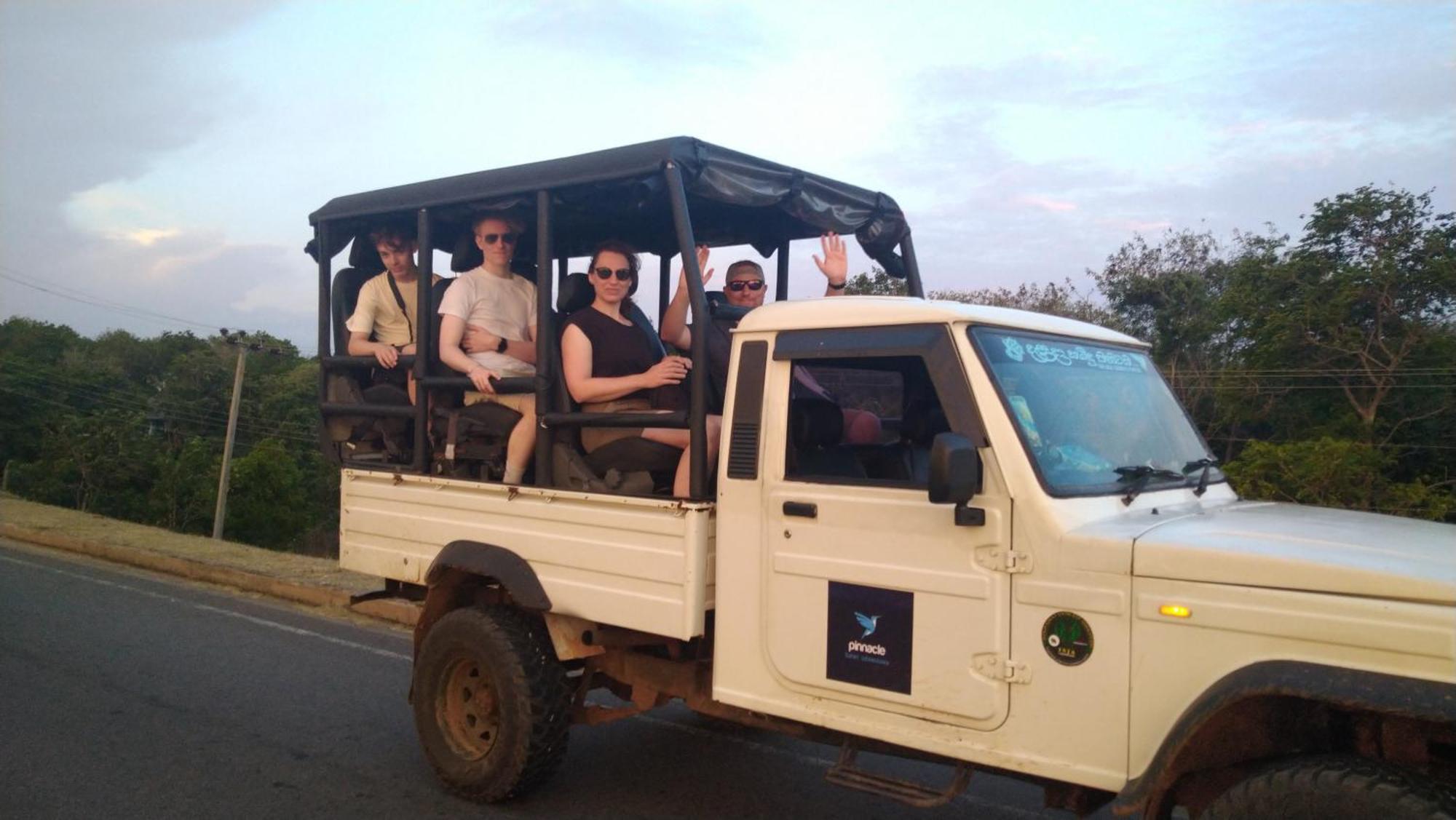 Udawalawa Safari Resort Udawalawe Buitenkant foto