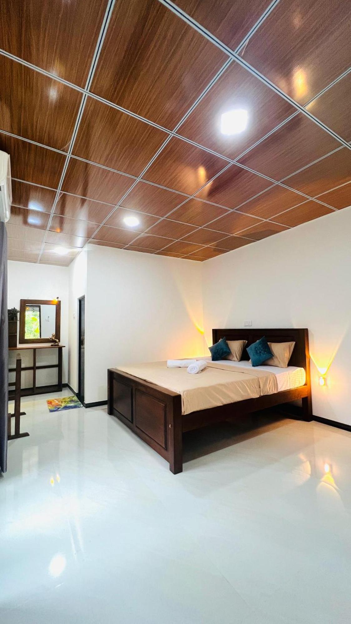 Udawalawa Safari Resort Udawalawe Buitenkant foto