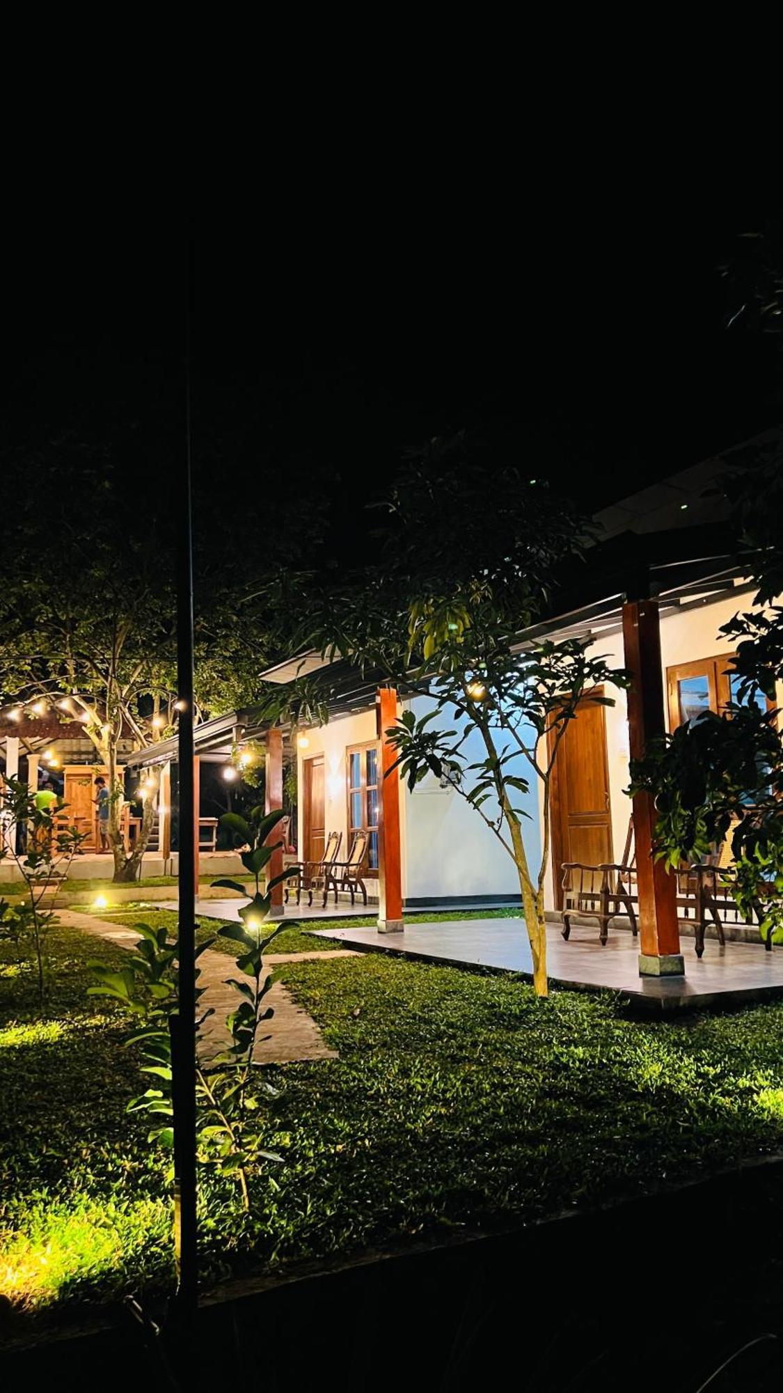 Udawalawa Safari Resort Udawalawe Buitenkant foto